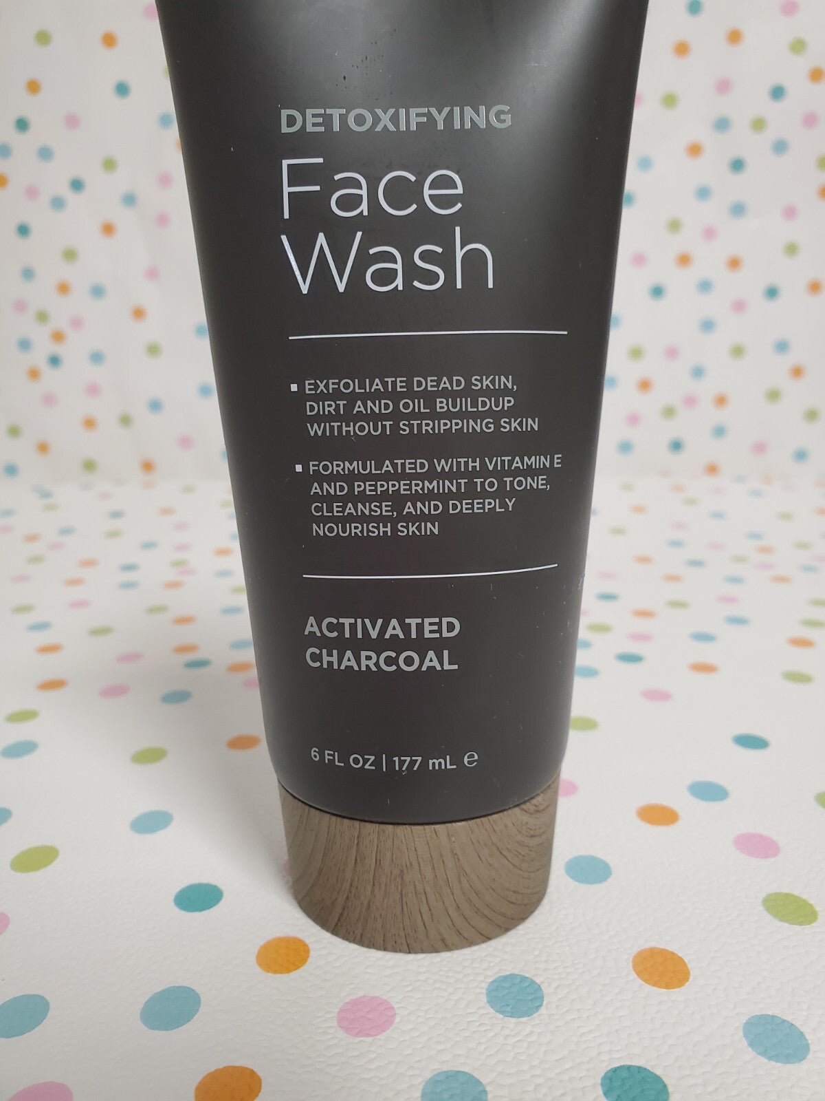Men's Detox Face Wash with Activated Charcoal - Deep Cleansing & Exfoliating, 6 fl oz