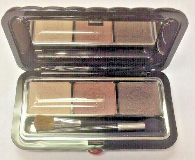 Borghese Satin Shadow Milano Trio Eye Shadow Sheer Mist - No Box + Free Face Brush