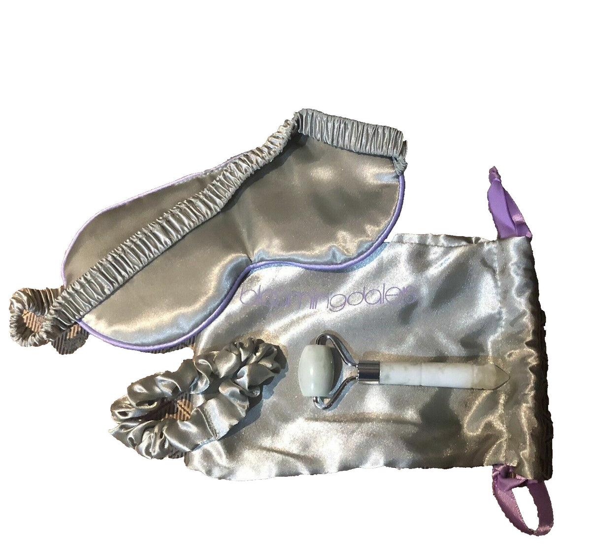 Spa Kit with Eye Mask Face Roller Scrunchie & Bag - Green Sage Jade
