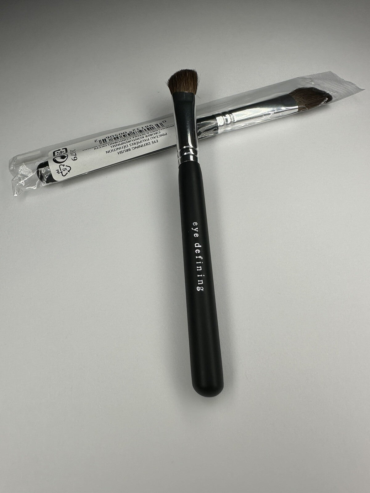 Makeup Brush Set of 3 - Powder, Foundation & Eyeshadow Brushes