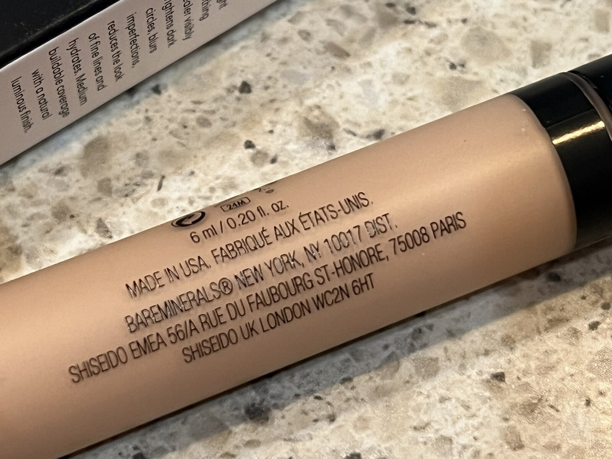 Liquid Mineral Concealer Fair 1N - Medium Buildable Coverage, Brightening & Hydrating