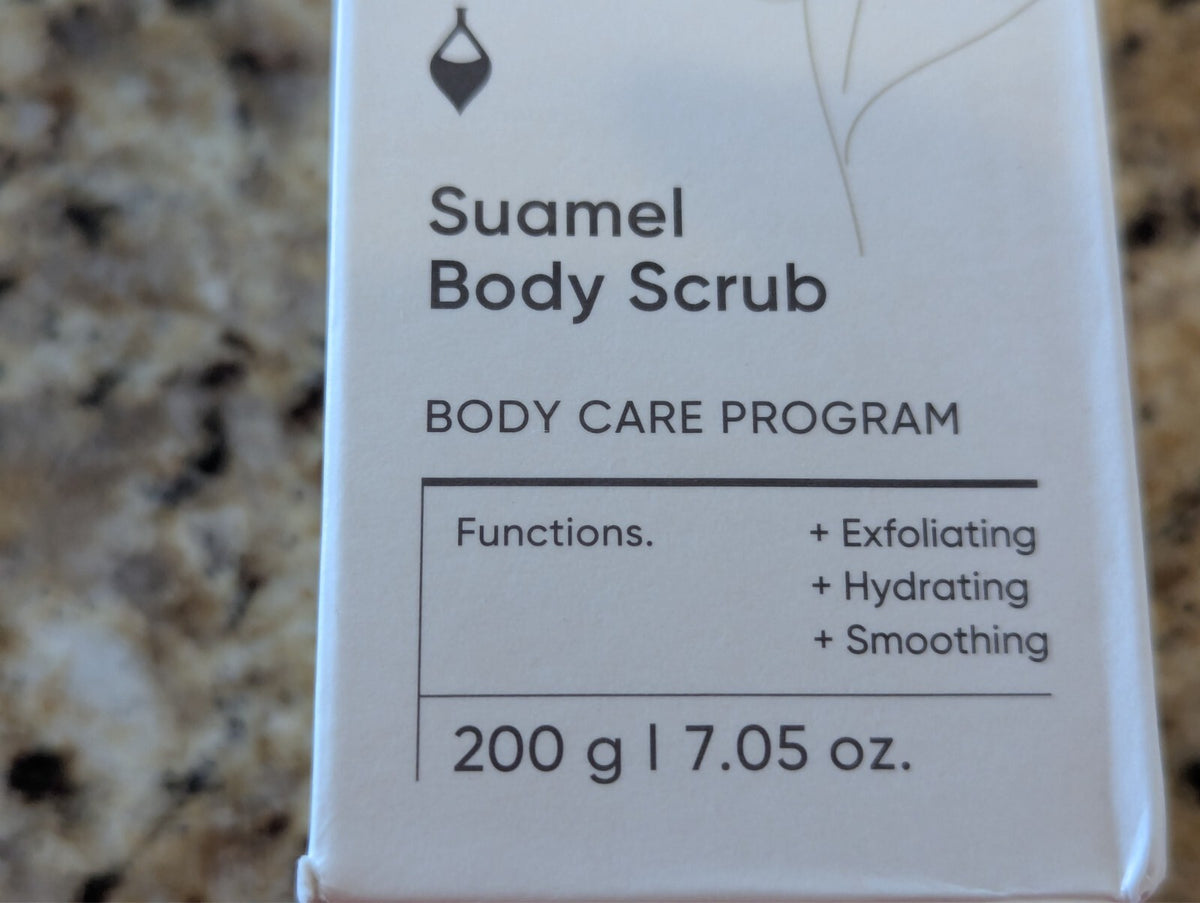 Botalab Suamel Body Scrub Exfoliating 7.05 oz exp: 06/2026