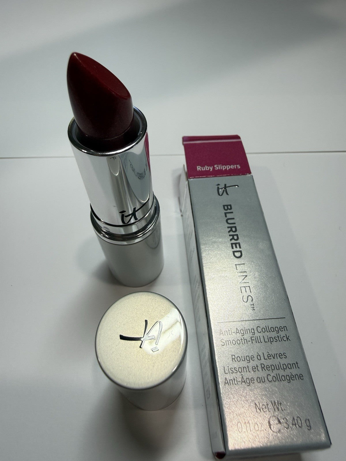 Anti-Aging Collagen Lipstick - Blurred Lines Ruby Slippers by IT Cosmetics