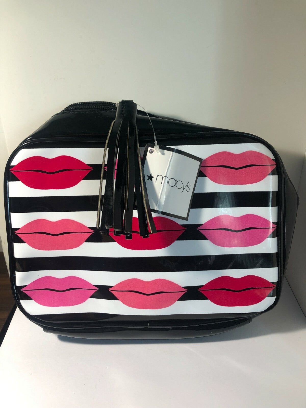 Makeup Bag with Black White Lipstick Kisses Design - Cosmetic Case