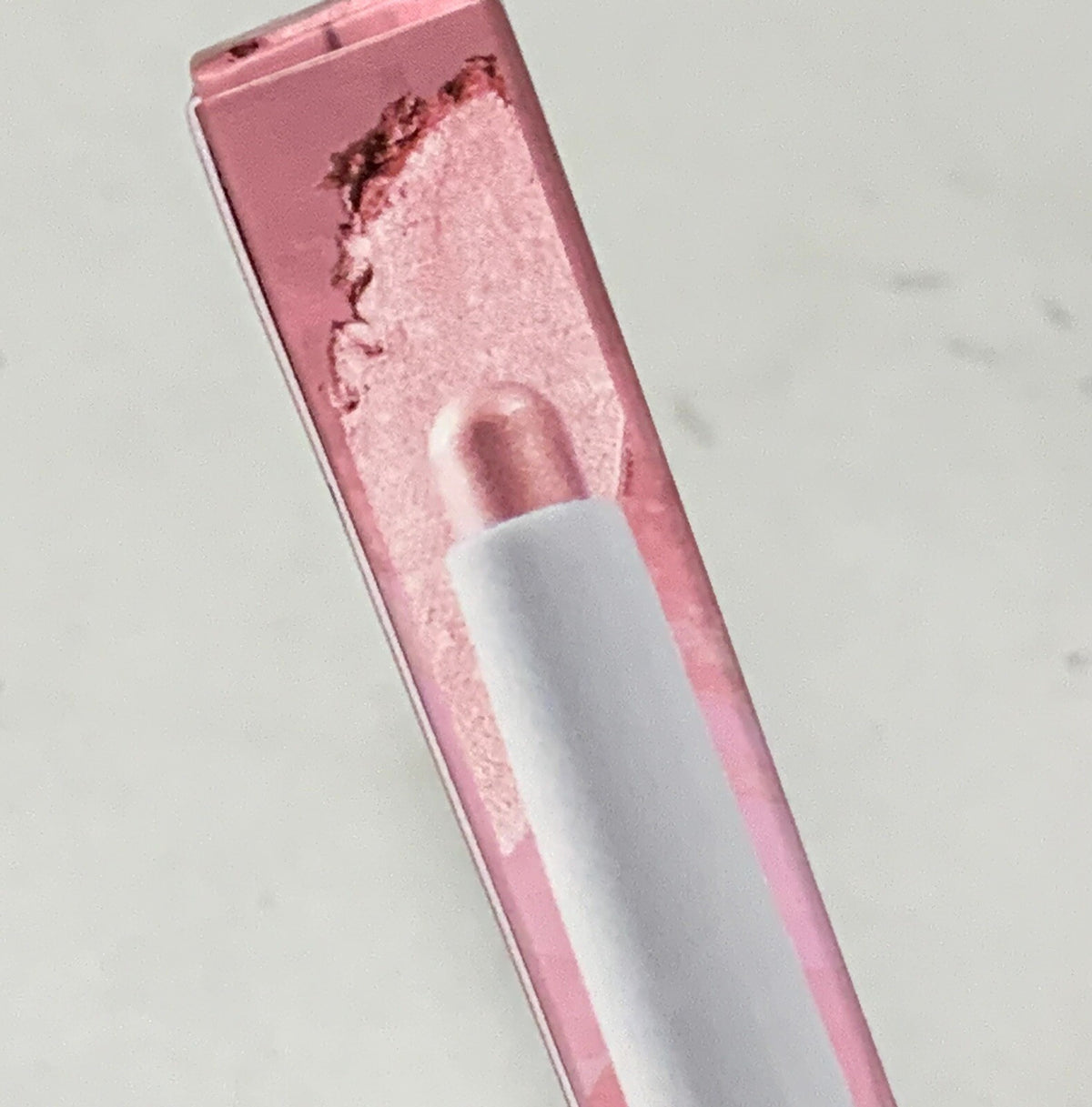 Pink Champagne Eye Shadow Stick - Long-Wear Creamy Makeup