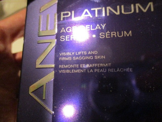 Platinum Age Delay Serum with Antioxidants, B3 & B5, Peptides - 1oz