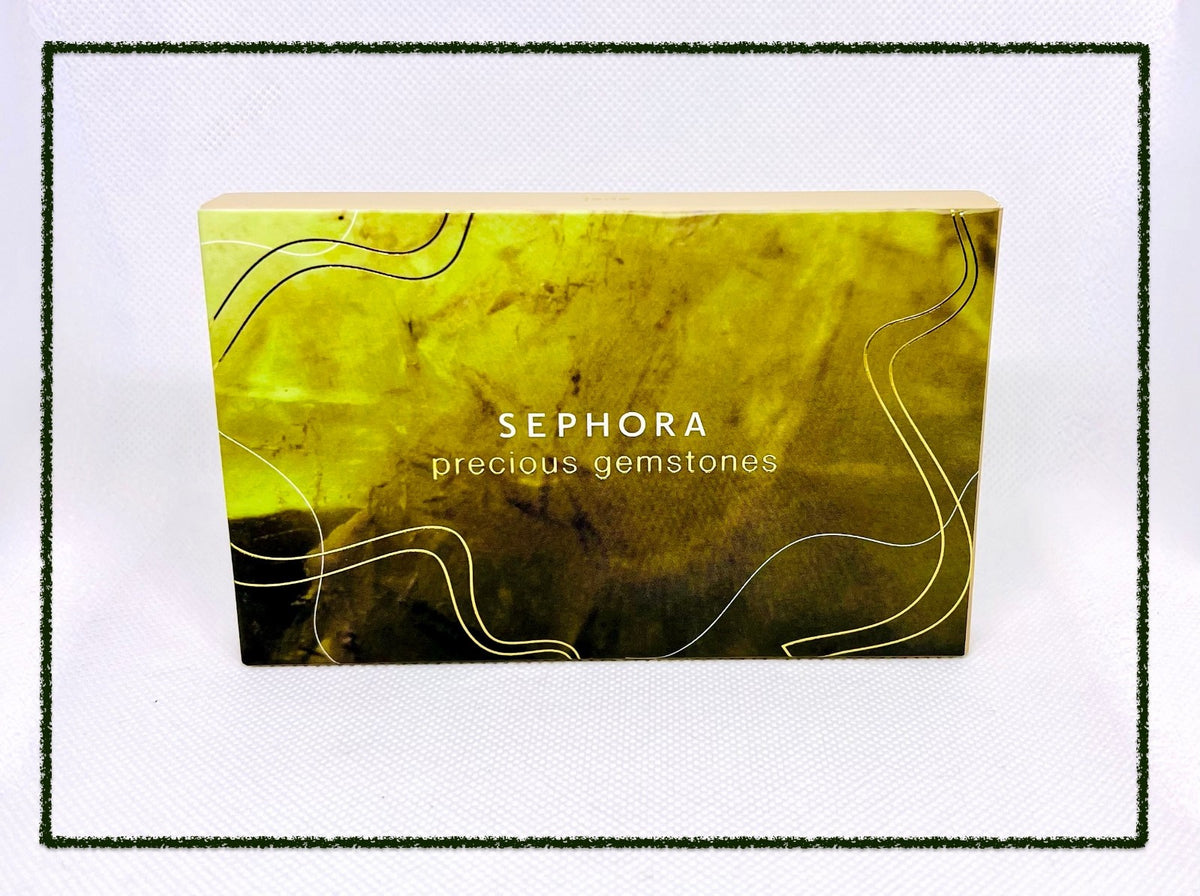 Jade Eyeshadow Palette - 7 Shades - Cruelty-Free & Long-Wearing Makeup