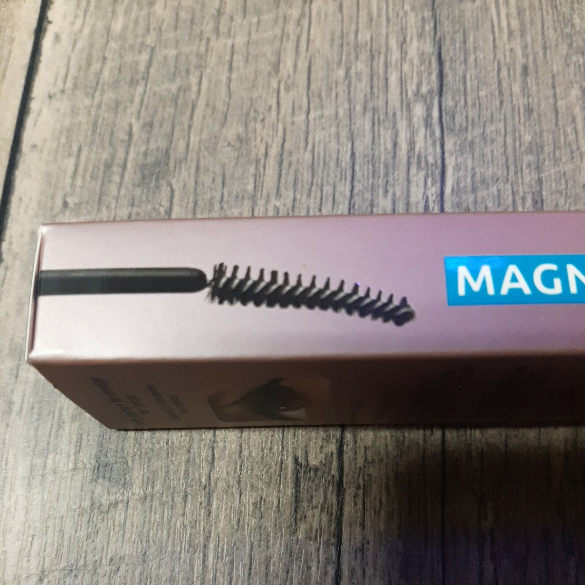 Dramatic Curling Mascara for Long-Lasting Natural Curls - Nanacoco Magnacurl