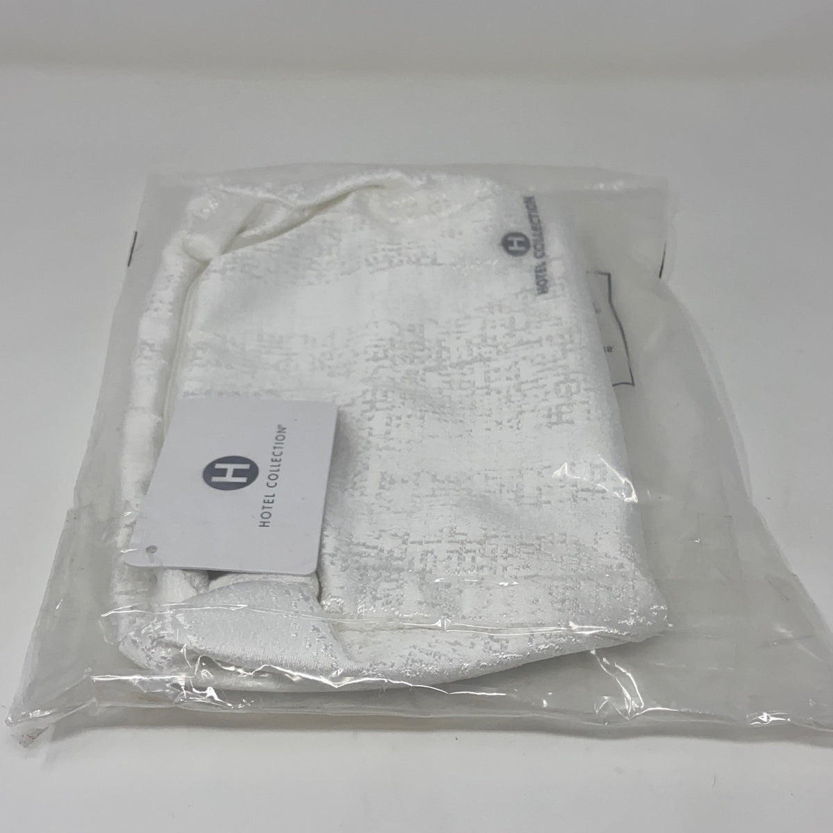 White Fractured Geo Zip Cosmetic Pouch - Hotel Collection