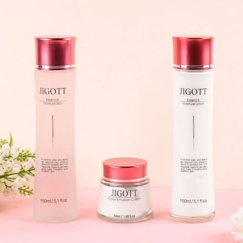 Moisturizing Skin Care Set with Toner, Emulsion & Cream - Hydrating Hyaluronic Acid