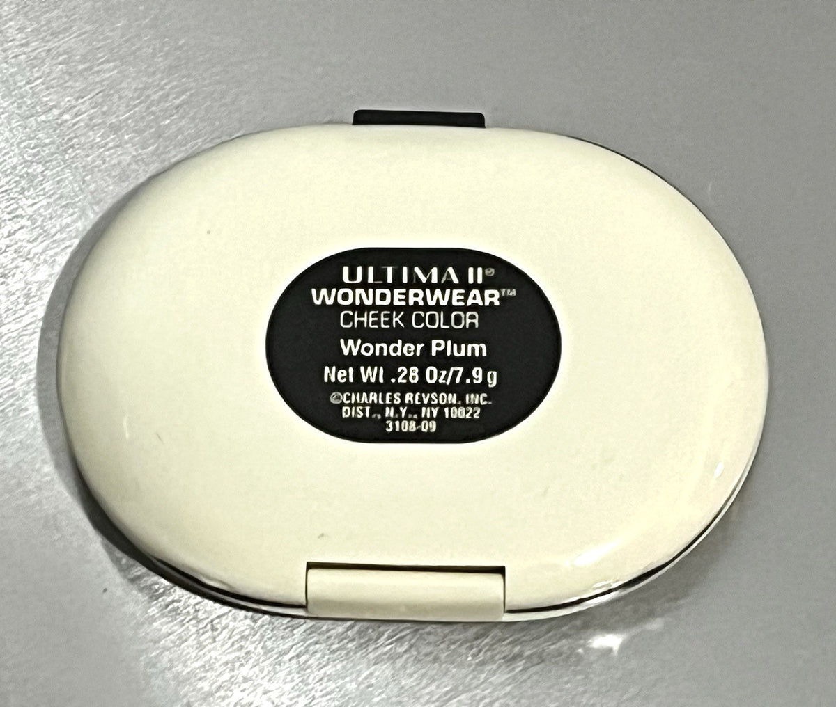 Ultima II Wonderwear Longwear Blush - Wonder Plum Cheek Color