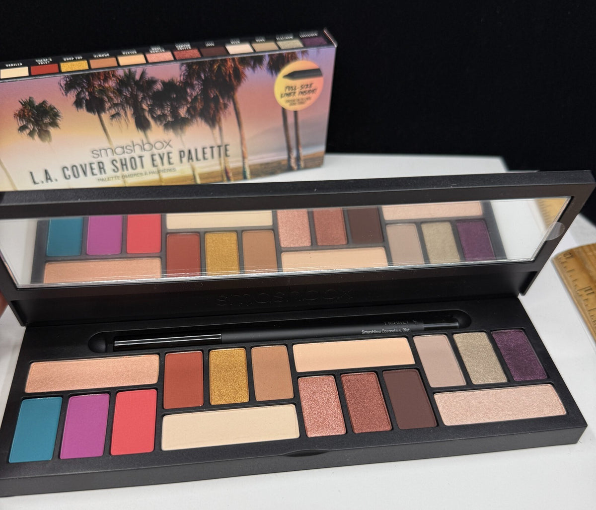 Smashbox Cover Shot Eye Palette with Full-Size Eyeliner - New In Box