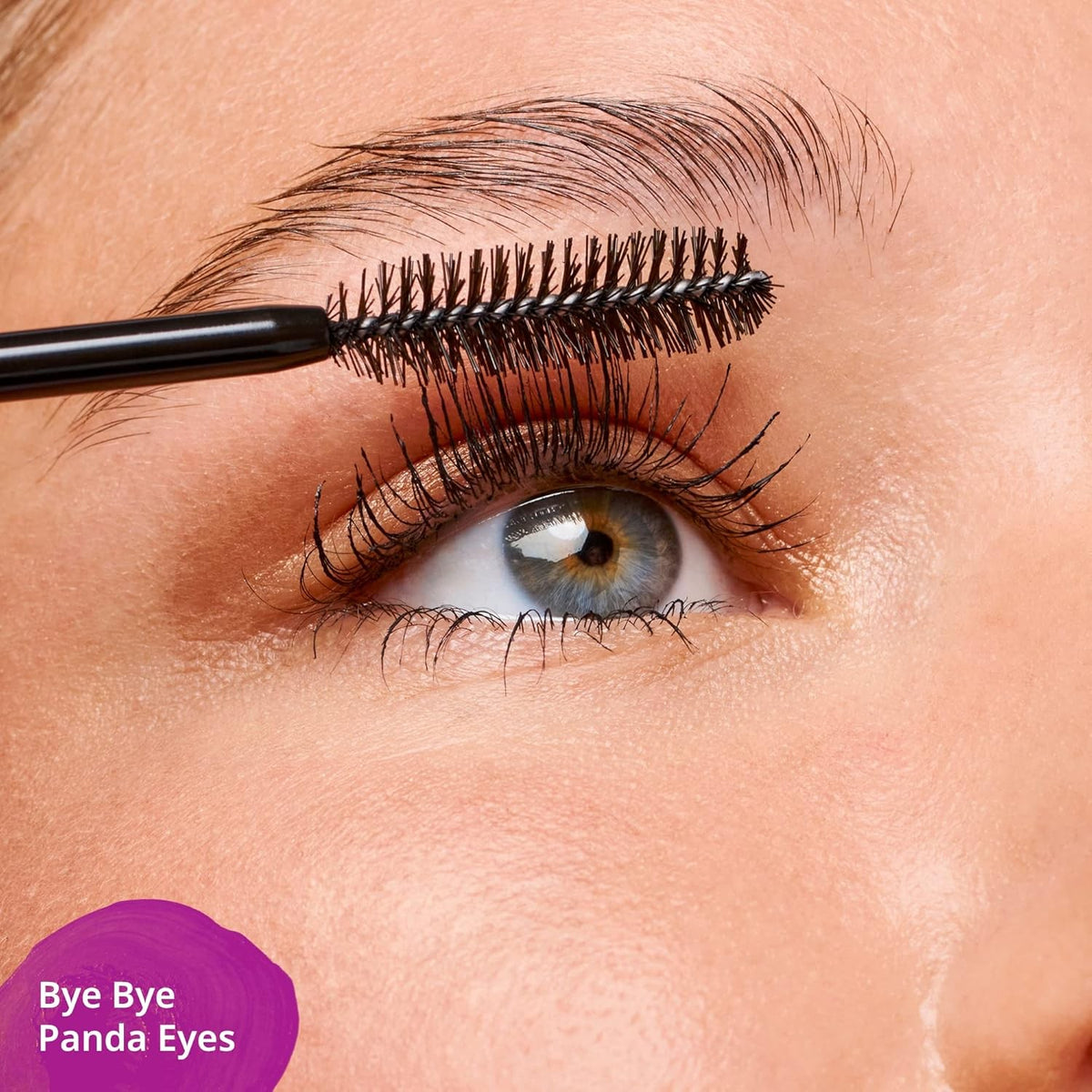 Volumizing Smudge-Proof Tubing Mascara for Defined Lashes - Vegan & Cruelty-Free