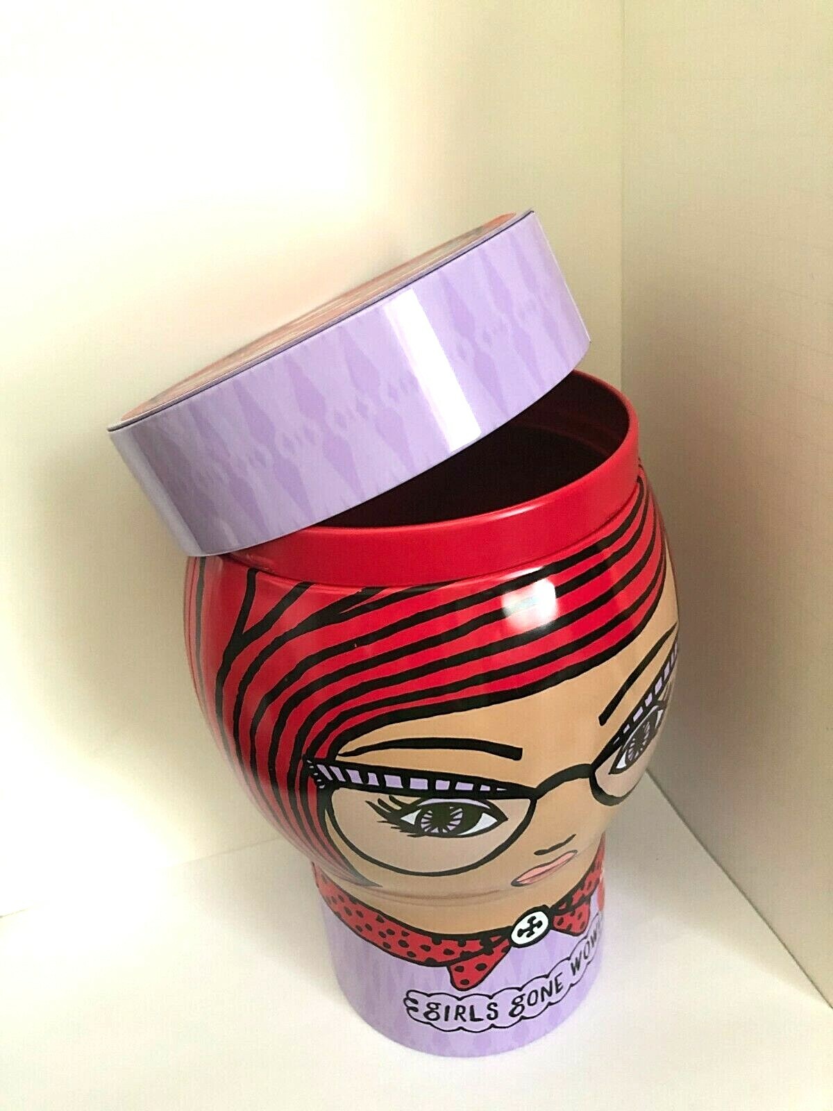 Benefit Girls Gone Wow! Limited Edition Tin Canister - New, 9 Inch