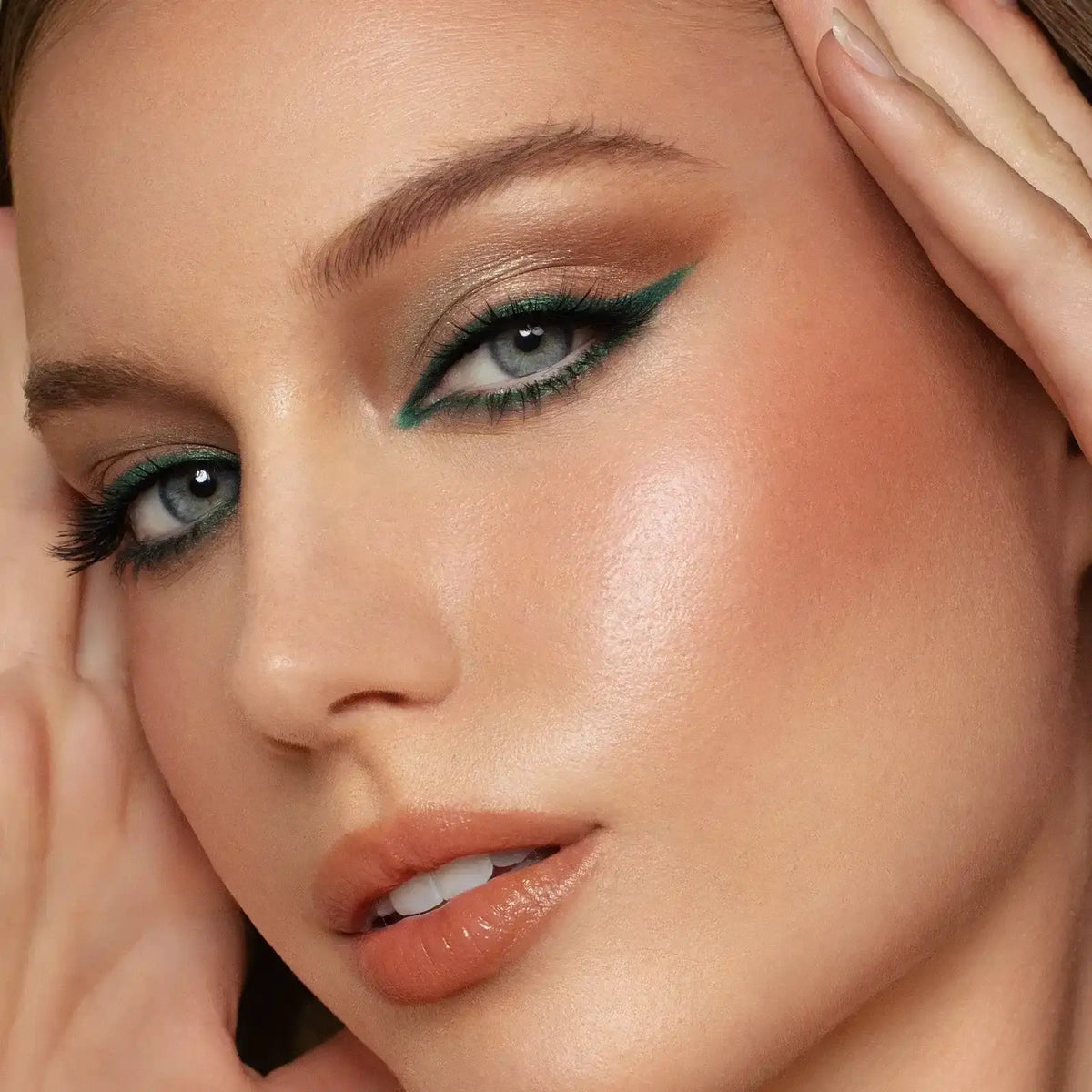Matte Eyeshadow Palette - Lost Lagoon Collection, 9 Shades, Talc-Free