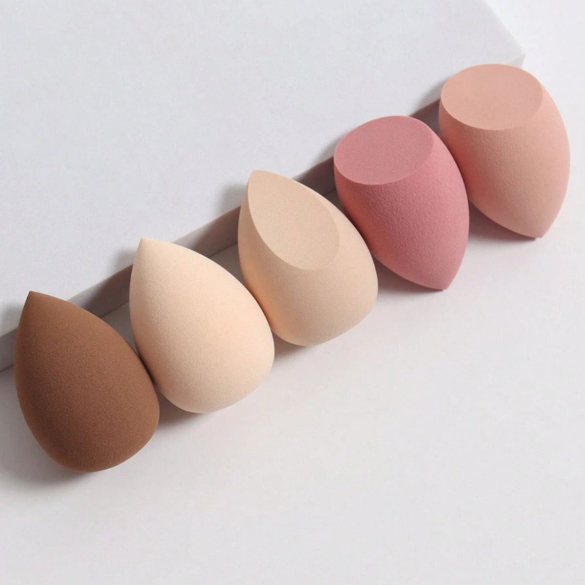 5-Piece Makeup Sponge Set for Foundation Blending - Soft Latex-Free Beauty Tools
