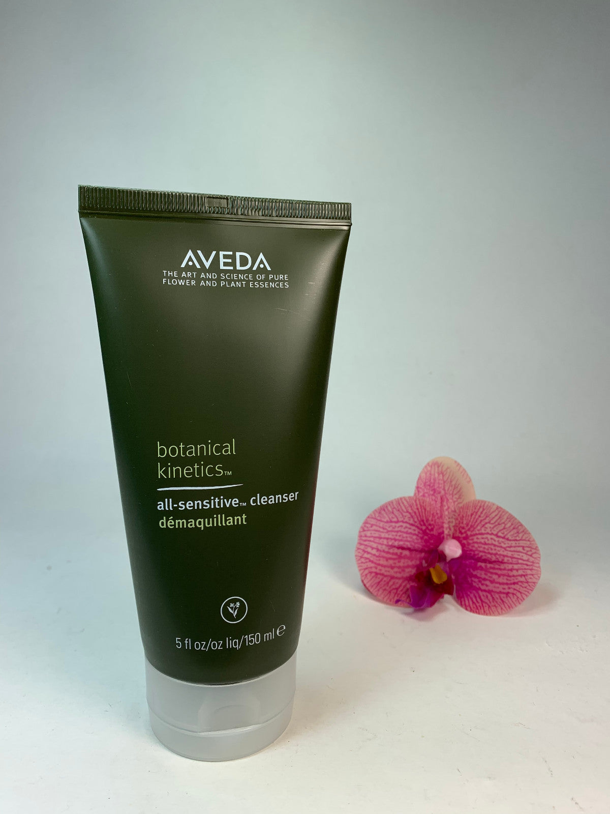 Sensitive Skin Facial Cleanser - Natural & Aroma-Free, 5oz/150ml