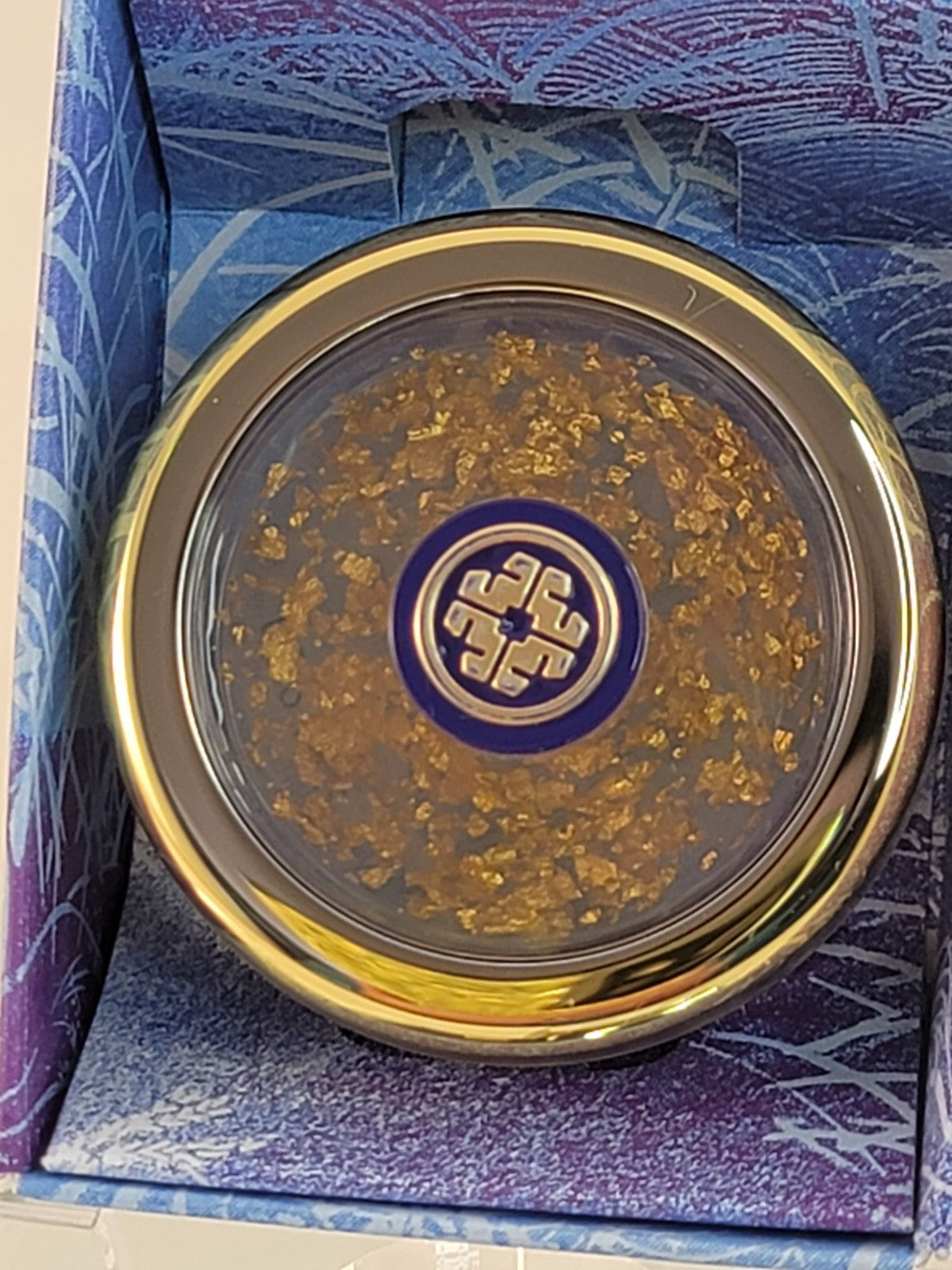 Lip Balm with 23K Gold Flakes & Japanese Camellia Oil - Hydrating & Nourishing 0.21 oz