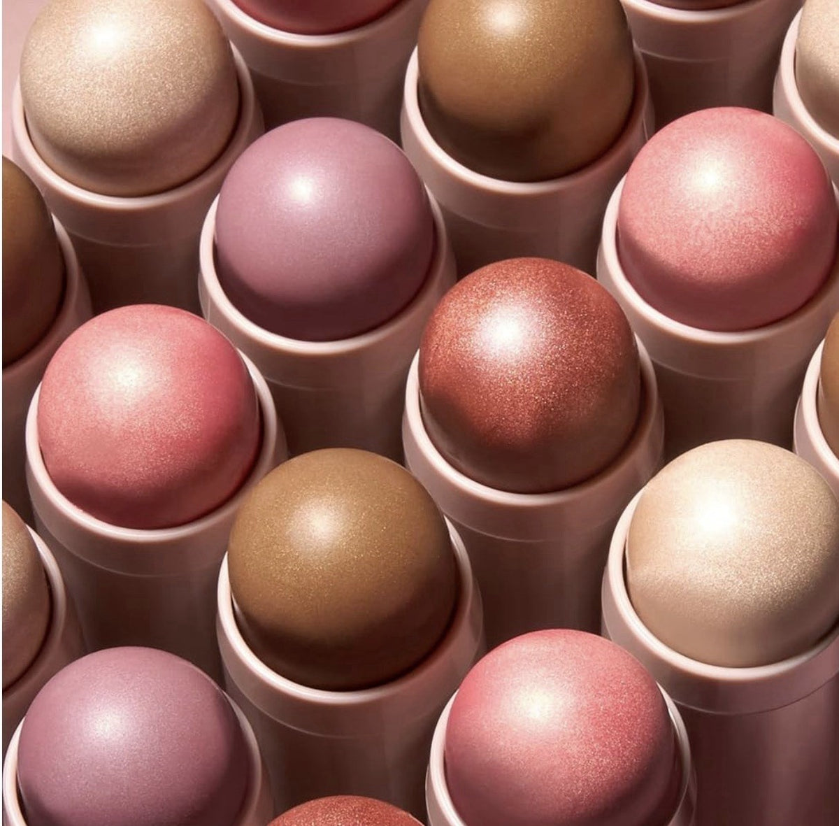 Face Highlight Stick with Mauve Shimmer for Contouring & Glow - Unisex