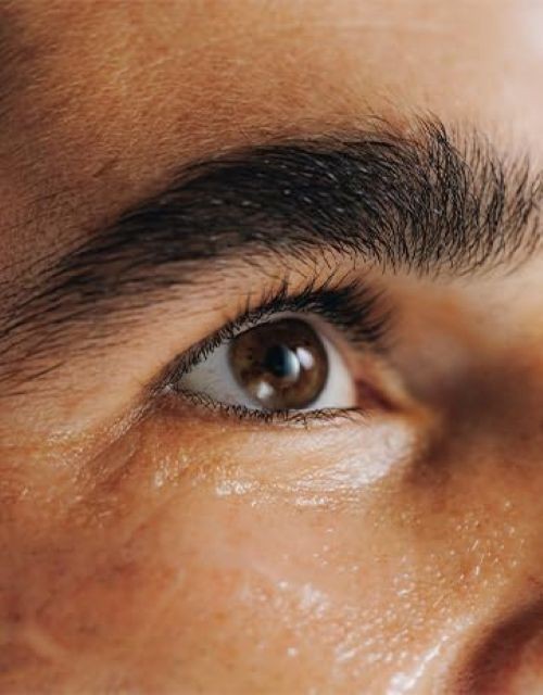 Hydrating Eye Serum for Men - Soothing & Brightening with Peptides & Retinol