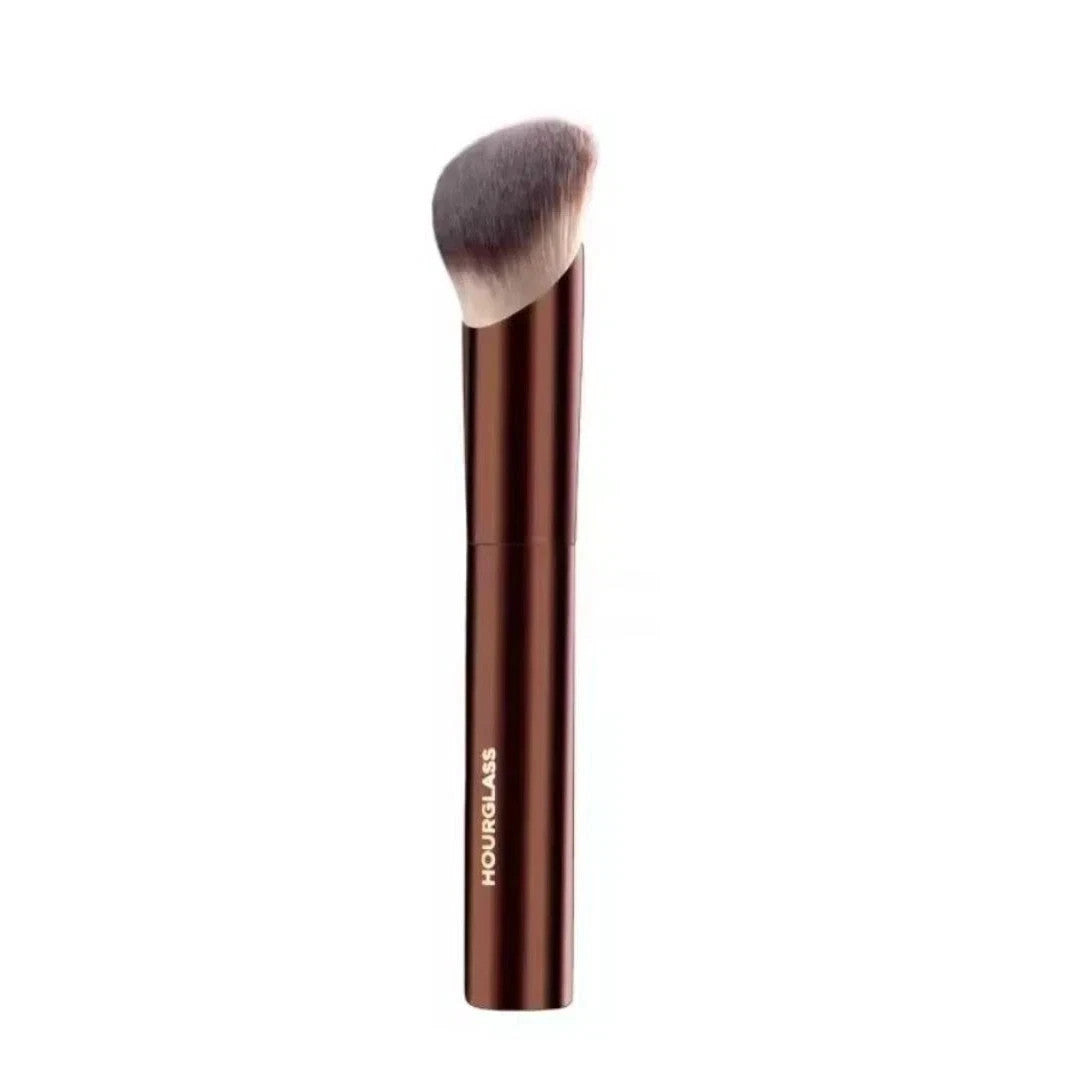 Soft Glow Foundation Brush - Seamless Blending Makeup Tool