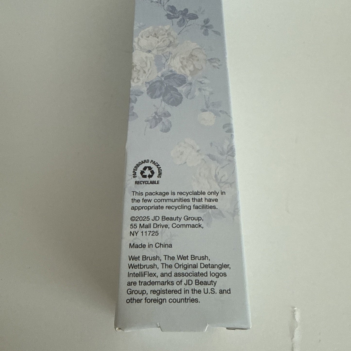 Large Detangler Brush with Rosette Design - LoveShackFancy x Wet Brush Everblooming