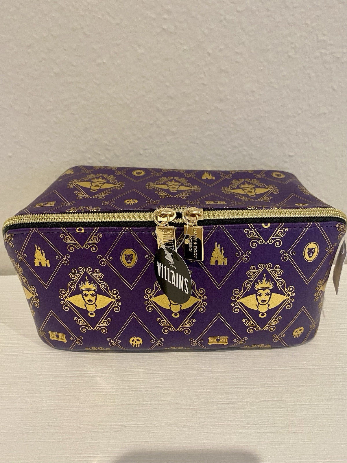 Villains Evil Queen Makeup Cosmetic Bag - New with Tags
