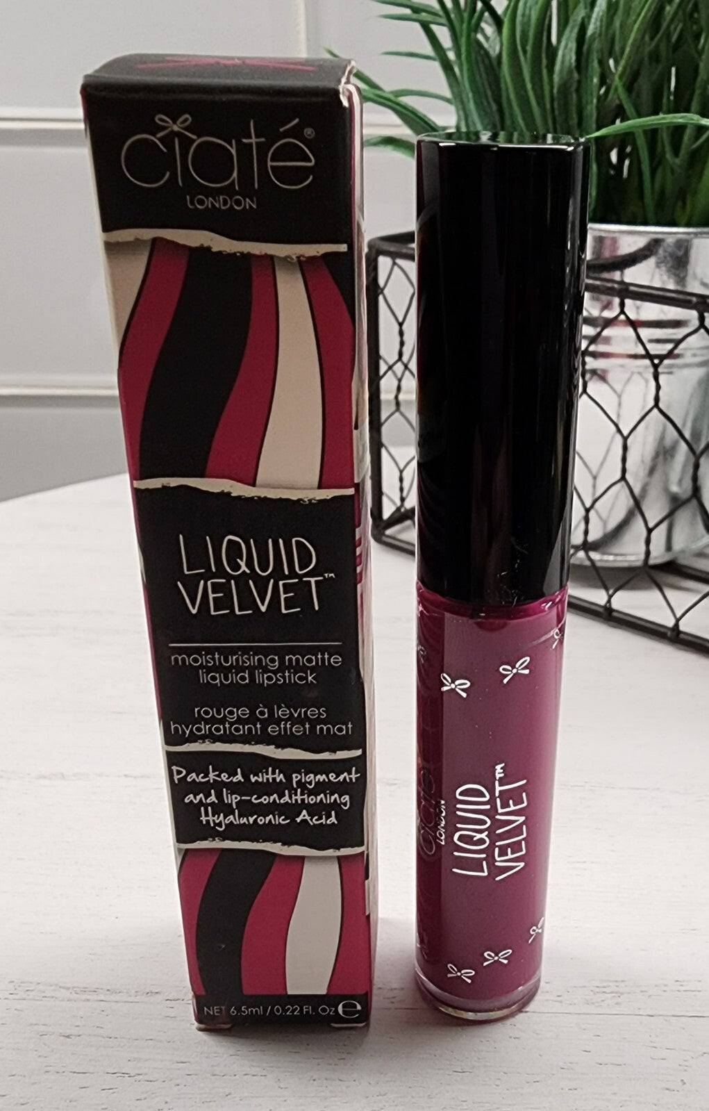 Liquid Velvet Matte Lipstick in Chatterbox - Long-Wear, Moisturizing Lip Color