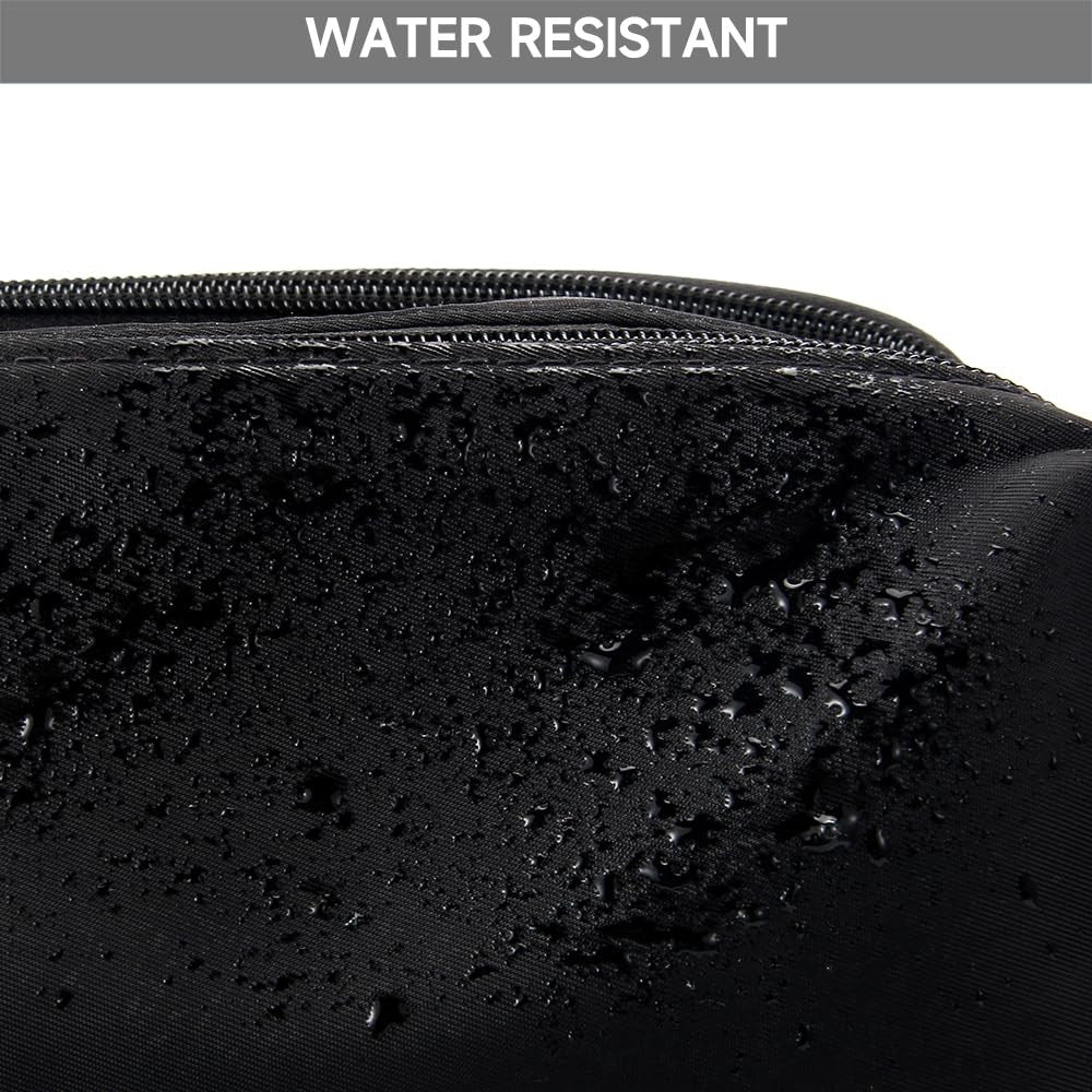 Large Capacity Water-Resistant Men’s Toiletry Bag with Hanging Design