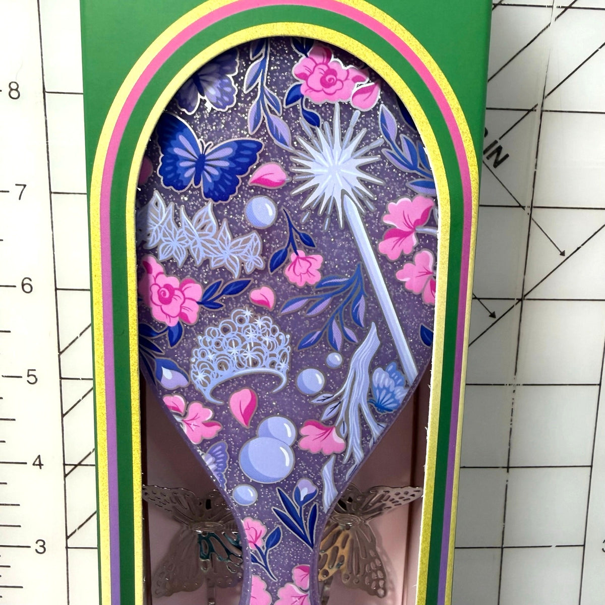 Wet Brush x Wicked “Glow With Glinda” Original Detangler + Butterfly