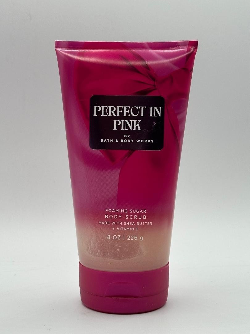 Bath & Body Works Perfect In Pink Foaming Sugar Scrub 8 oz.
