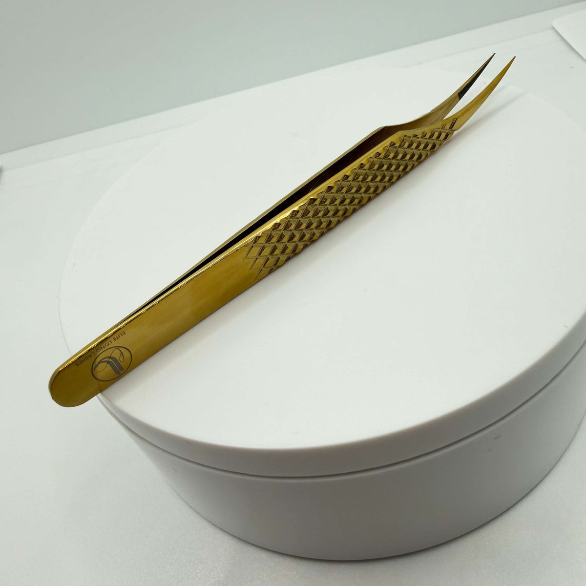 Golden Dolphin Isolation Tweezer - J Shape for Lash Extensions