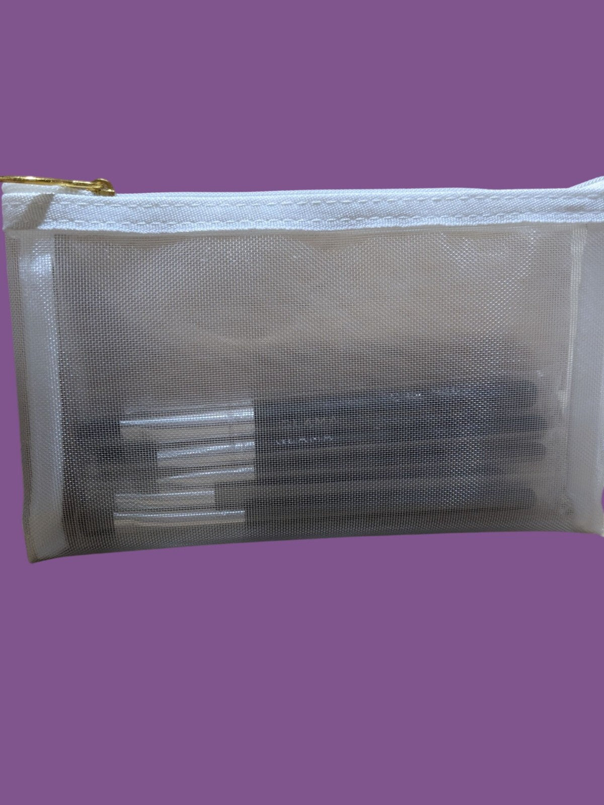 Synthetic Fiber Makeup Brush Set with Wooden Handles & Travel Pouch