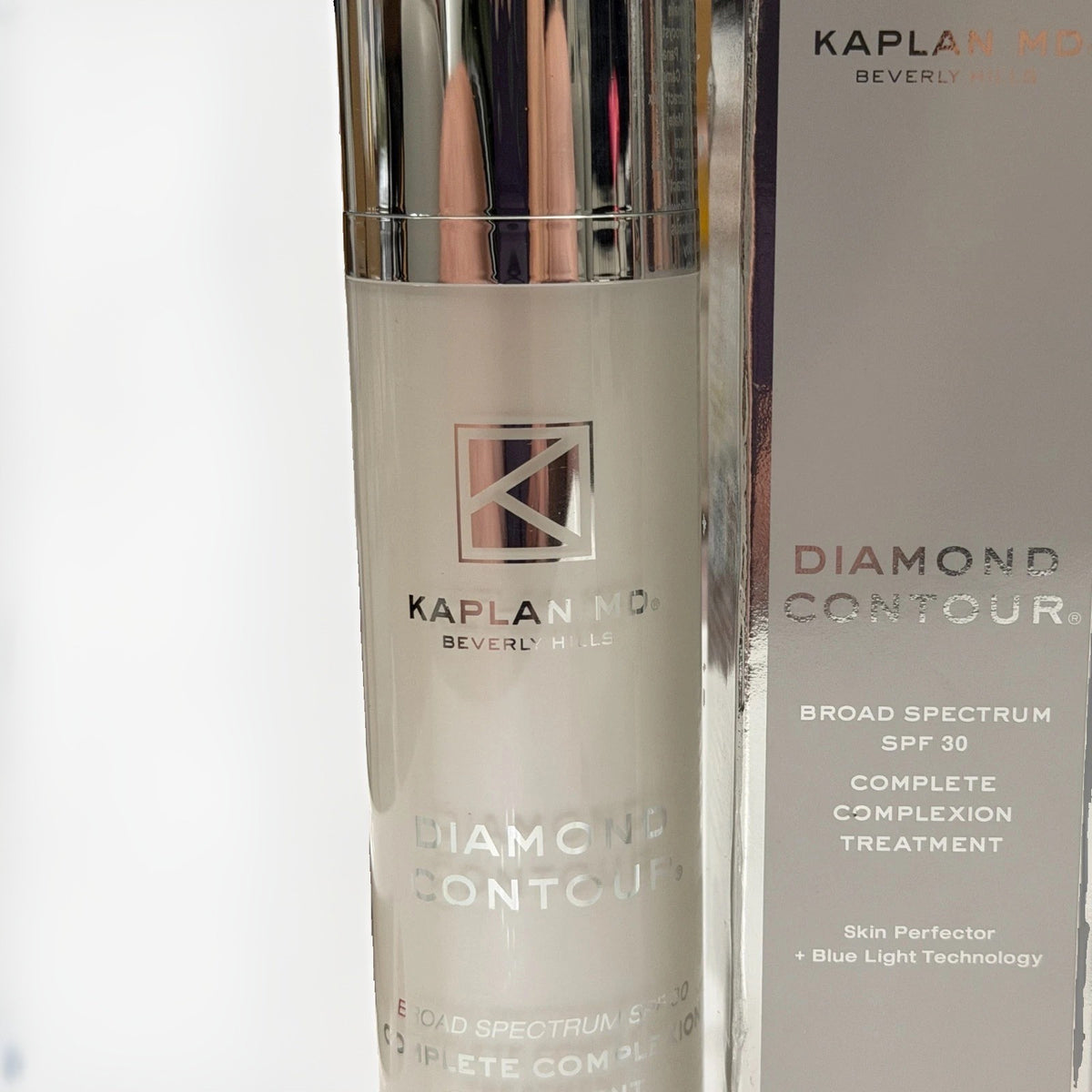 Diamond Contour Complete Complexion Treatment SPF 30 - Medium Tint