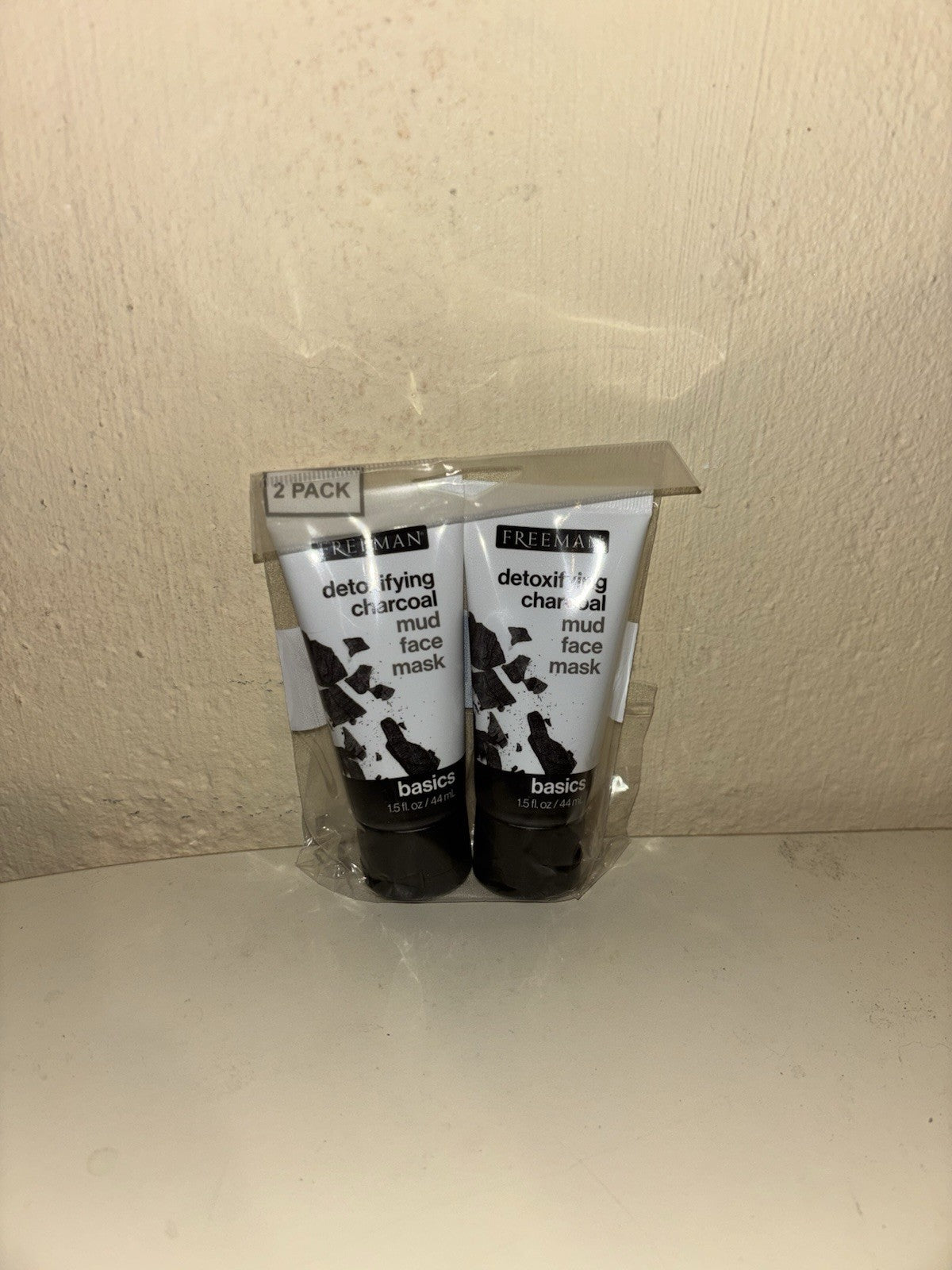Detoxifying Charcoal Mud Face Mask - 2 Pack