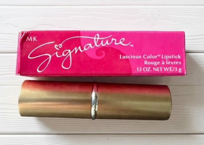 Mary Kay Signature Luscious Color Lipstick Plush Violet 0.13 oz New