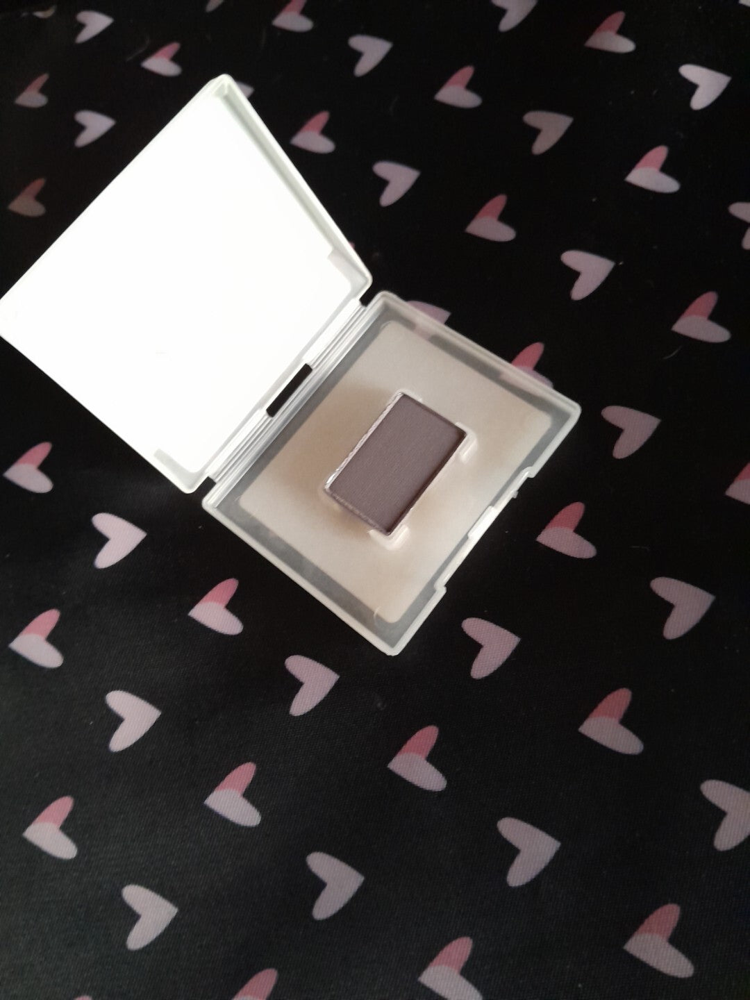 Mineral Eye Shadow - Stone/Roche Discontinued Eyeshadow Makeup