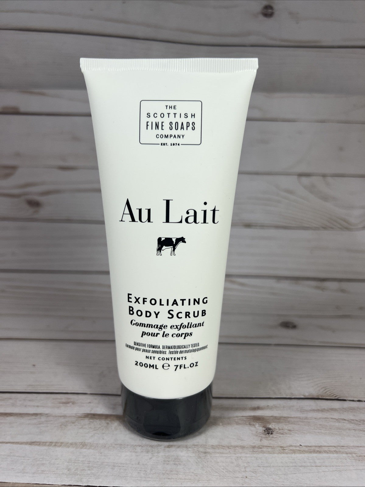 The Scottish Fine Soaps Au Lait Exfoliating Body Scrub 7oz