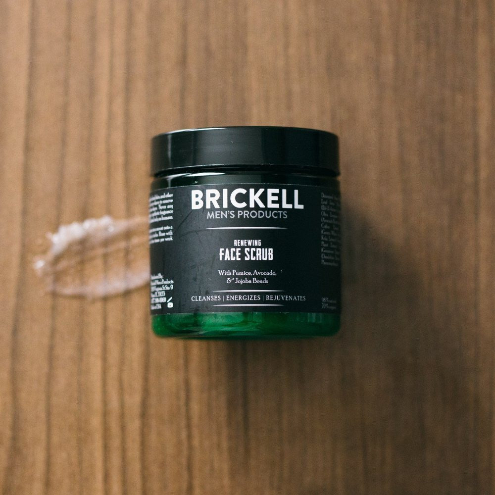 Men's Organic Face Scrub for Deep Exfoliation & Clear Skin - Natural & Gentle