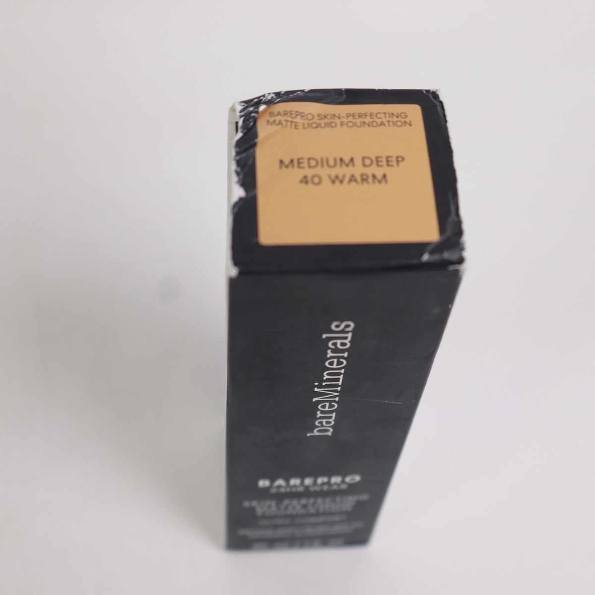BareMinerals BAREPRO 24HR Matte Liquid Foundation Medium Deep 40 Warm