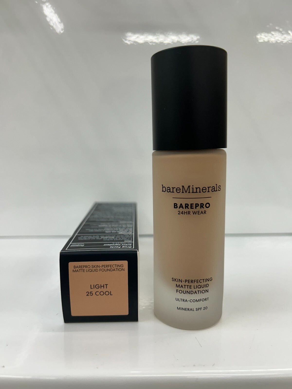 BareMinerals BarePRO 24HR Matte Liquid Foundation - Full Coverage, SPF 20