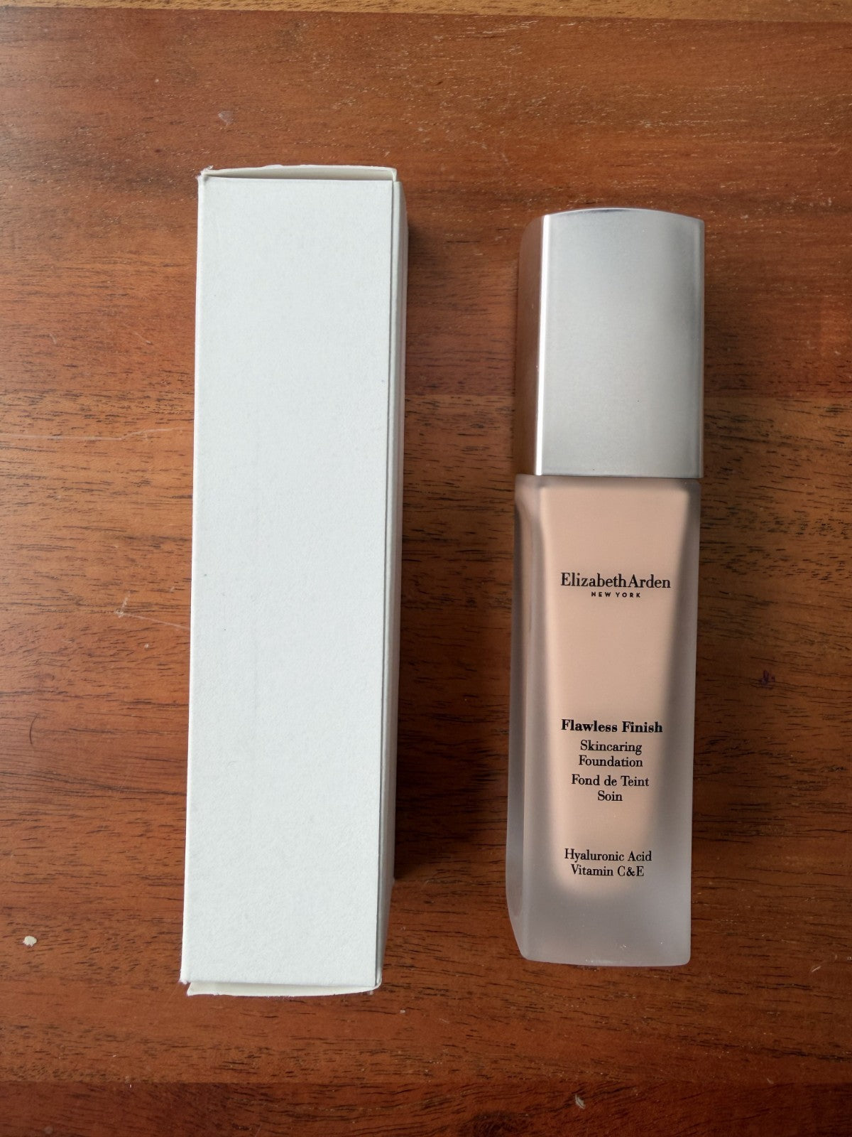 Elizabeth Arden Flawless Finish Skincaring Foundation 1oz #420C - New in Box