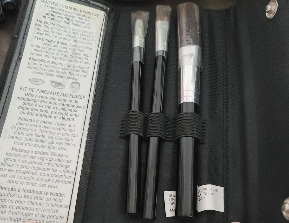 Makeup Brush Kit with Lip, Eyeshadow & Blush Brushes - Quilted Luxuries
