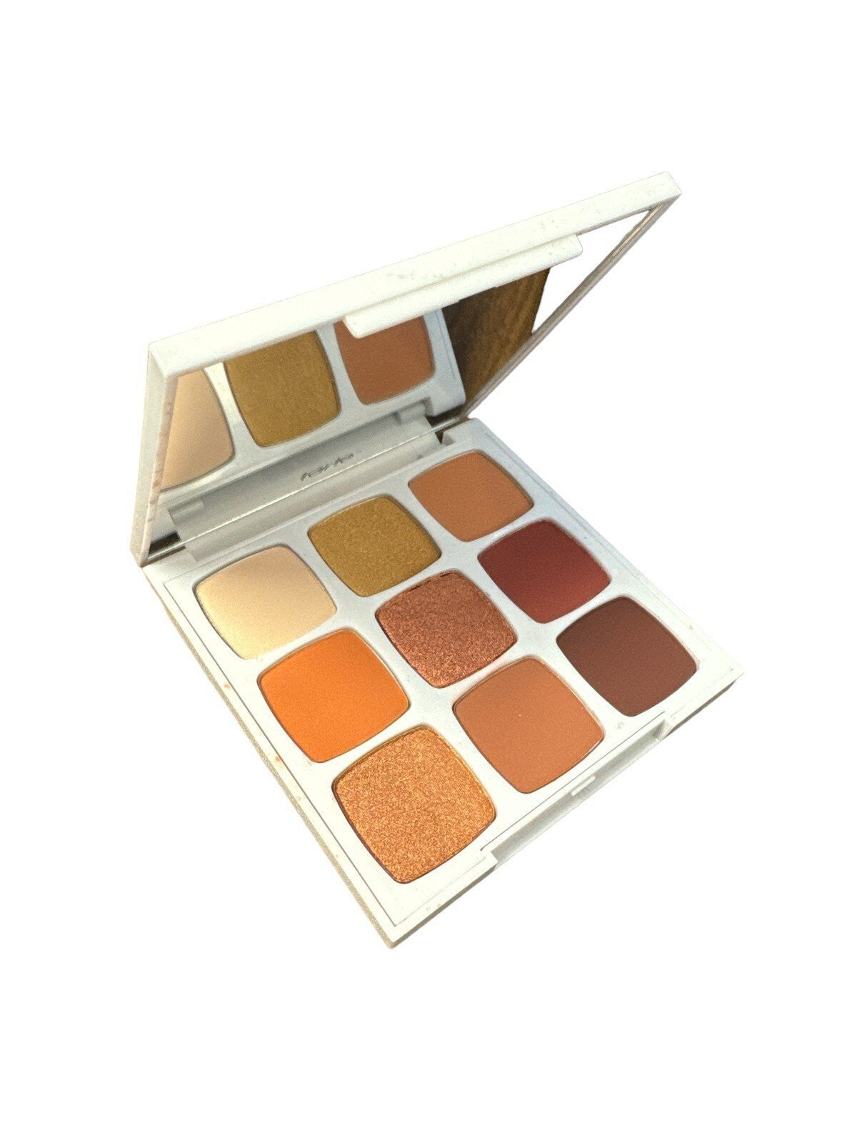 Warm Matte Eyeshadow Palette with 8 Shades - Cruelty-Free, Long-Lasting