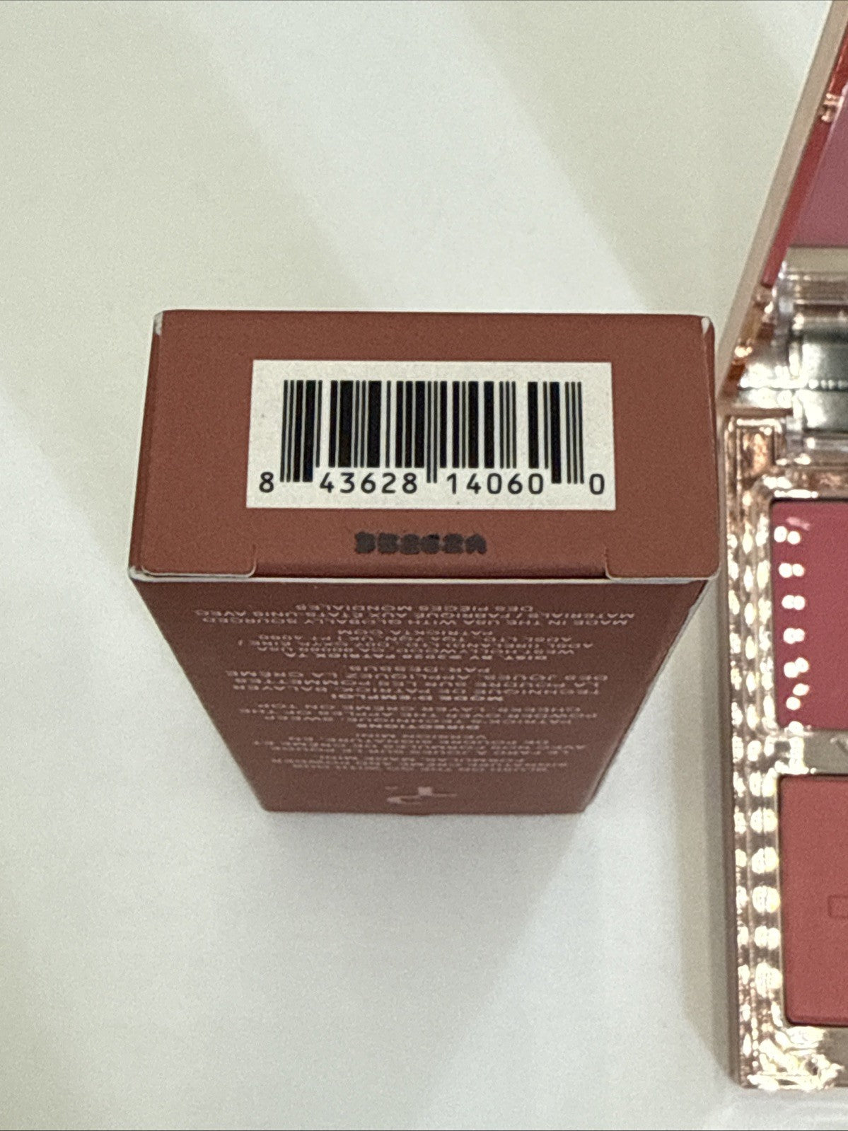 Double-Take Creme & Powder Blush Duo She’s That Girl - Long-Wearing Glow