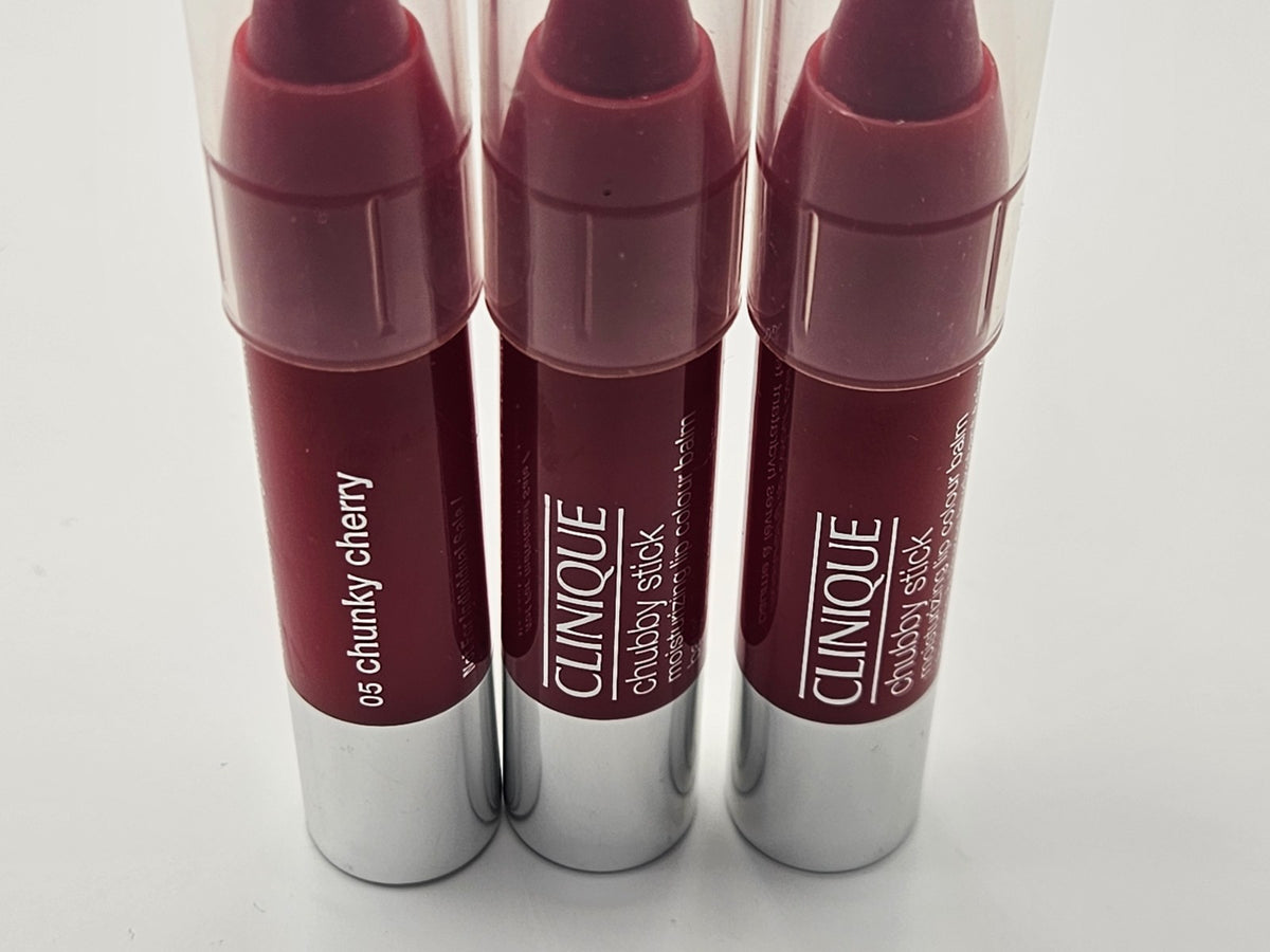 Clinique Chubby Stick Moisturizing Lip Balm #05 Chunky Cherry 1.4g - Travel Size