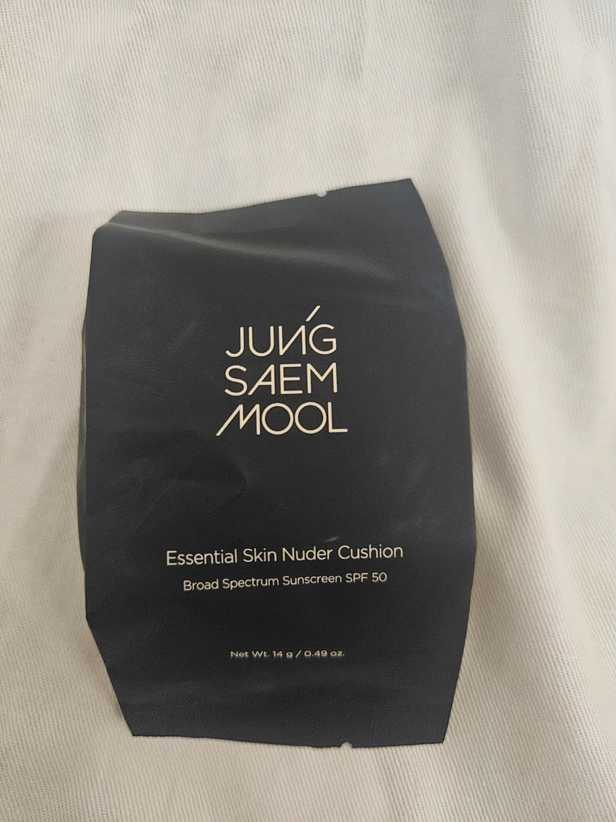 JUNG SAEM MOOL Essential Skin Nuder Cushion Refill SPF 50+ Medium Deep 14g