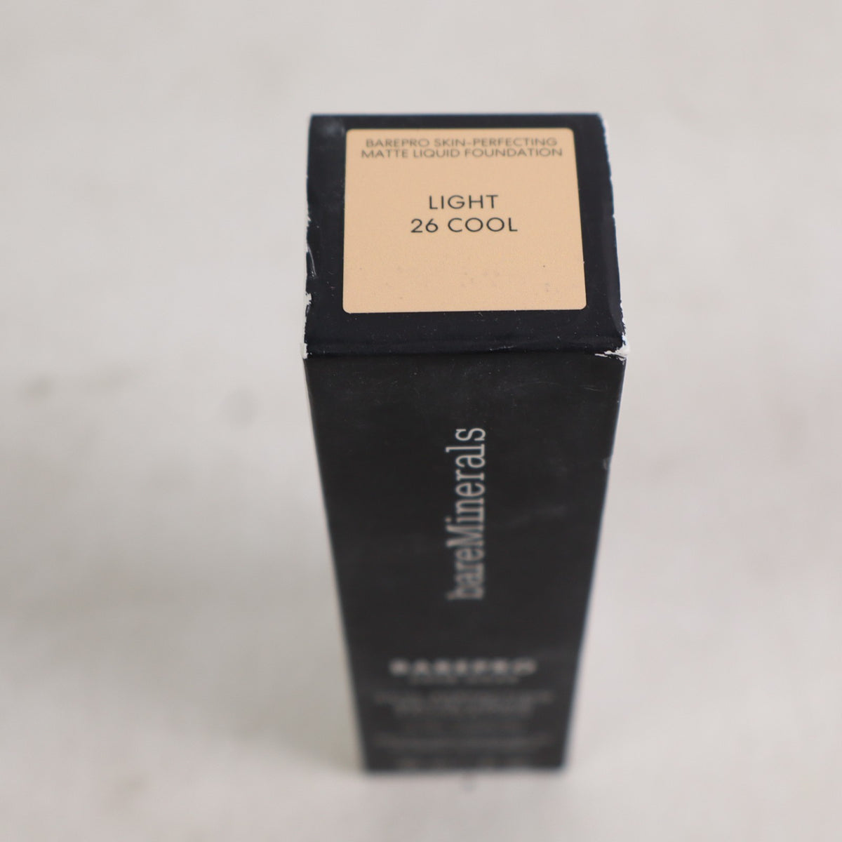 BareMinerals BAREPRO 24HR Matte Liquid Foundation Light 26 Cool EXP 03/2025