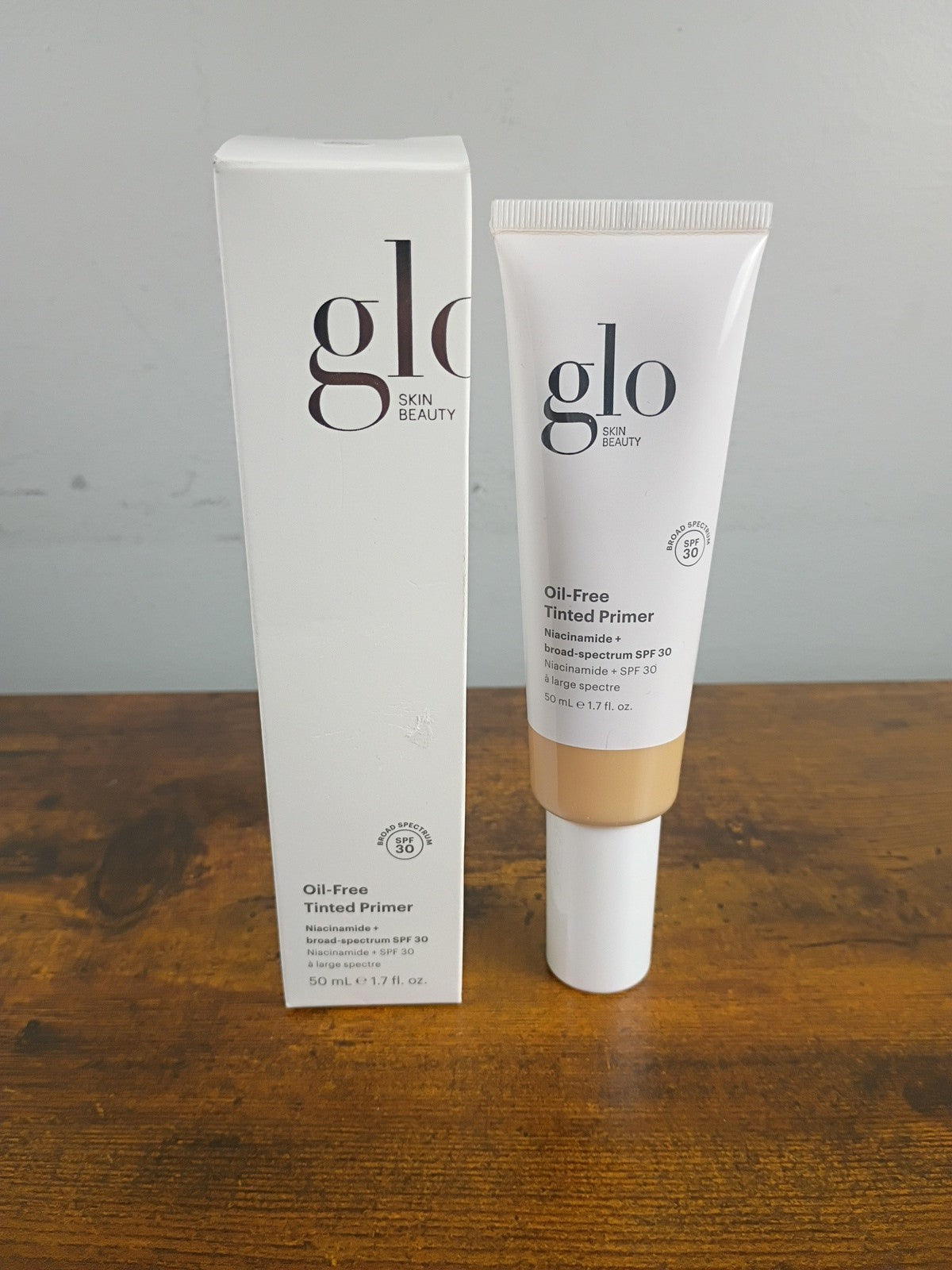 Oil-Free Tinted Primer SPF 30 - Light Medium, 1.7 fl oz, Makeup Base