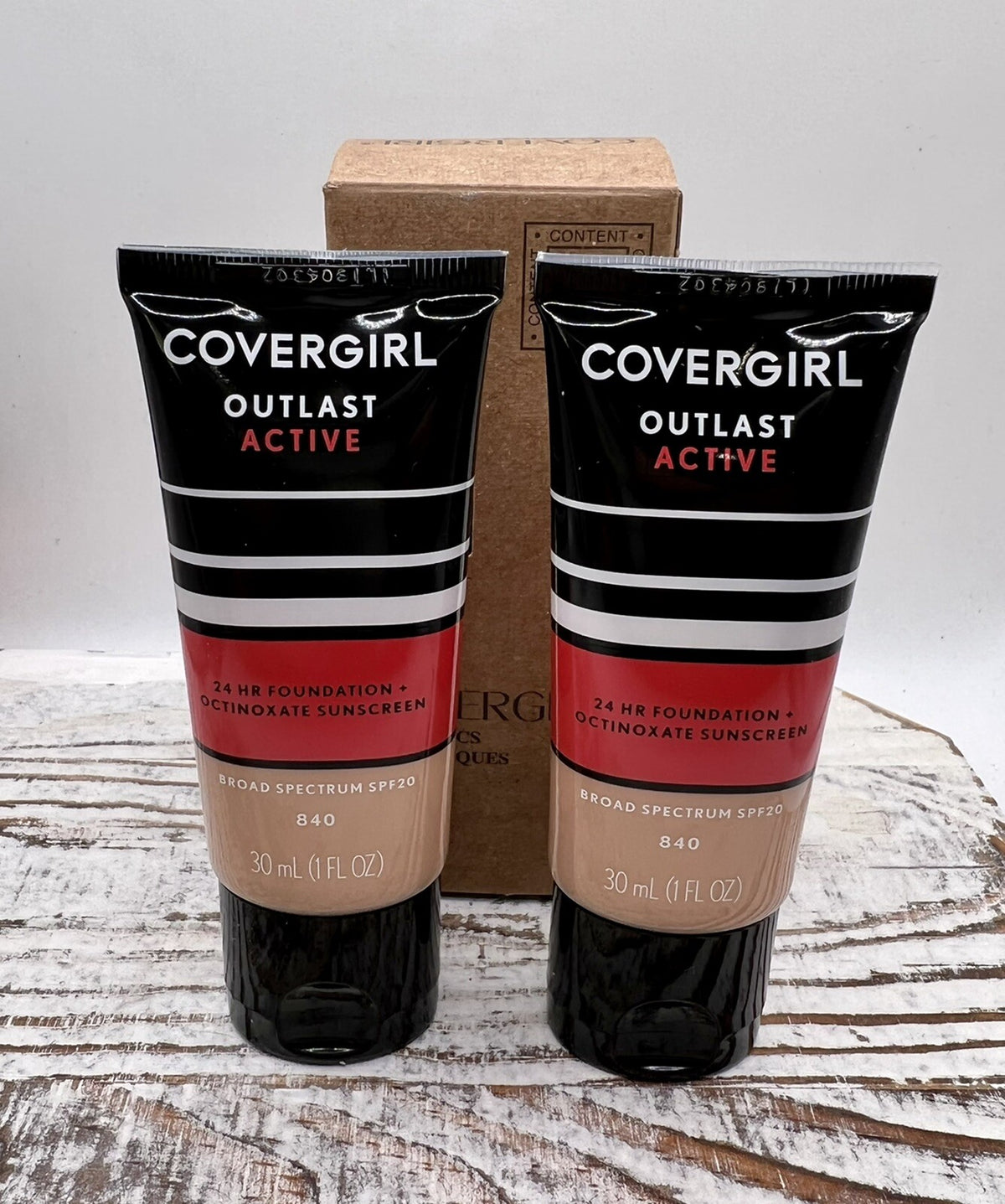 Covergirl Outlast Active 24HR Foundation - Natural Beige 1oz